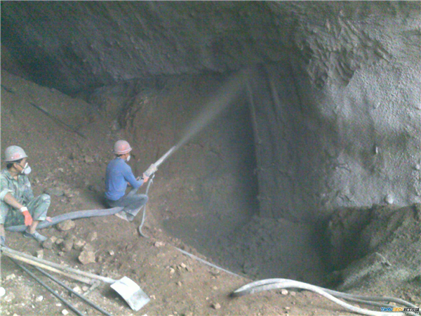 凯辉凝剂、硅粉在隧道工程中的应用